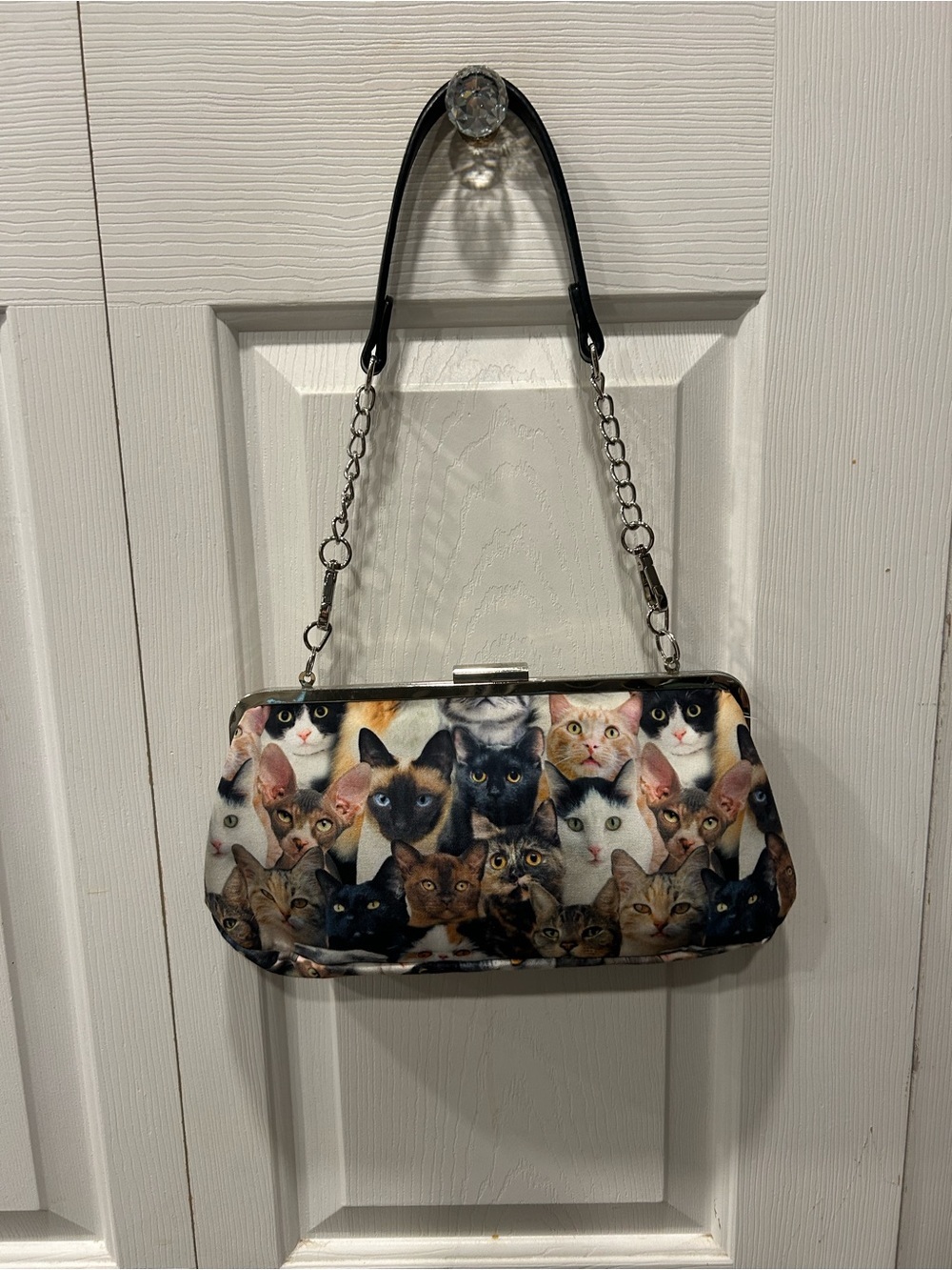 Cat Lady Box Chain-Handle Shoulder Bag with cats 🐈 - Picture 2 of 12